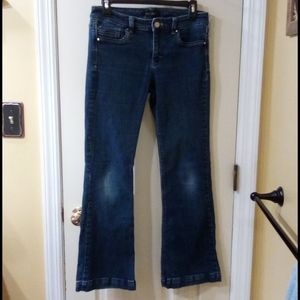 White House Black Market